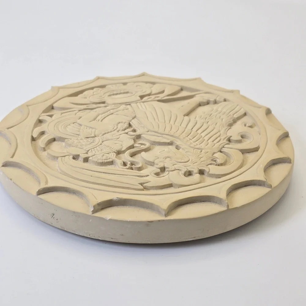 Vintage G. Silva Mayan Aztec Relief Wall Plaque Cast‎ Stone Chalkware Art 6.5